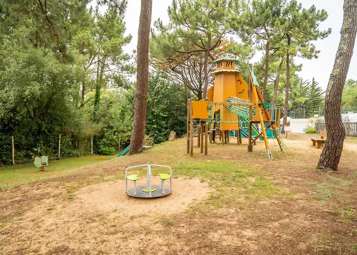 Kampaoh Les Sables D'olonne אוהל מפואר Saint-Martin-de-Brem